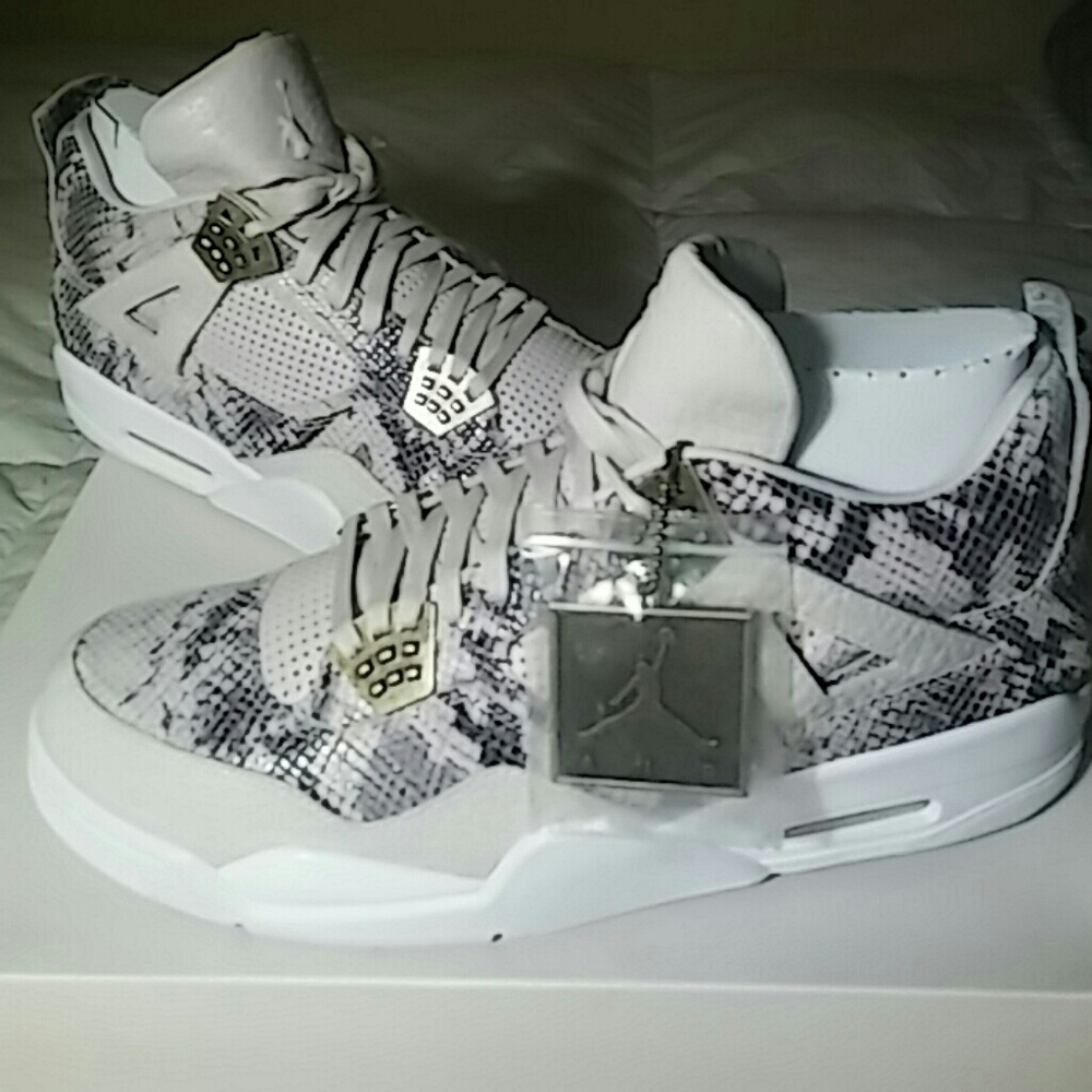 Air Jordan 4 Retro Premium Snakeskin